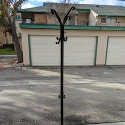 Coat Hanger - 8 top hooks and 4 bottom hooks