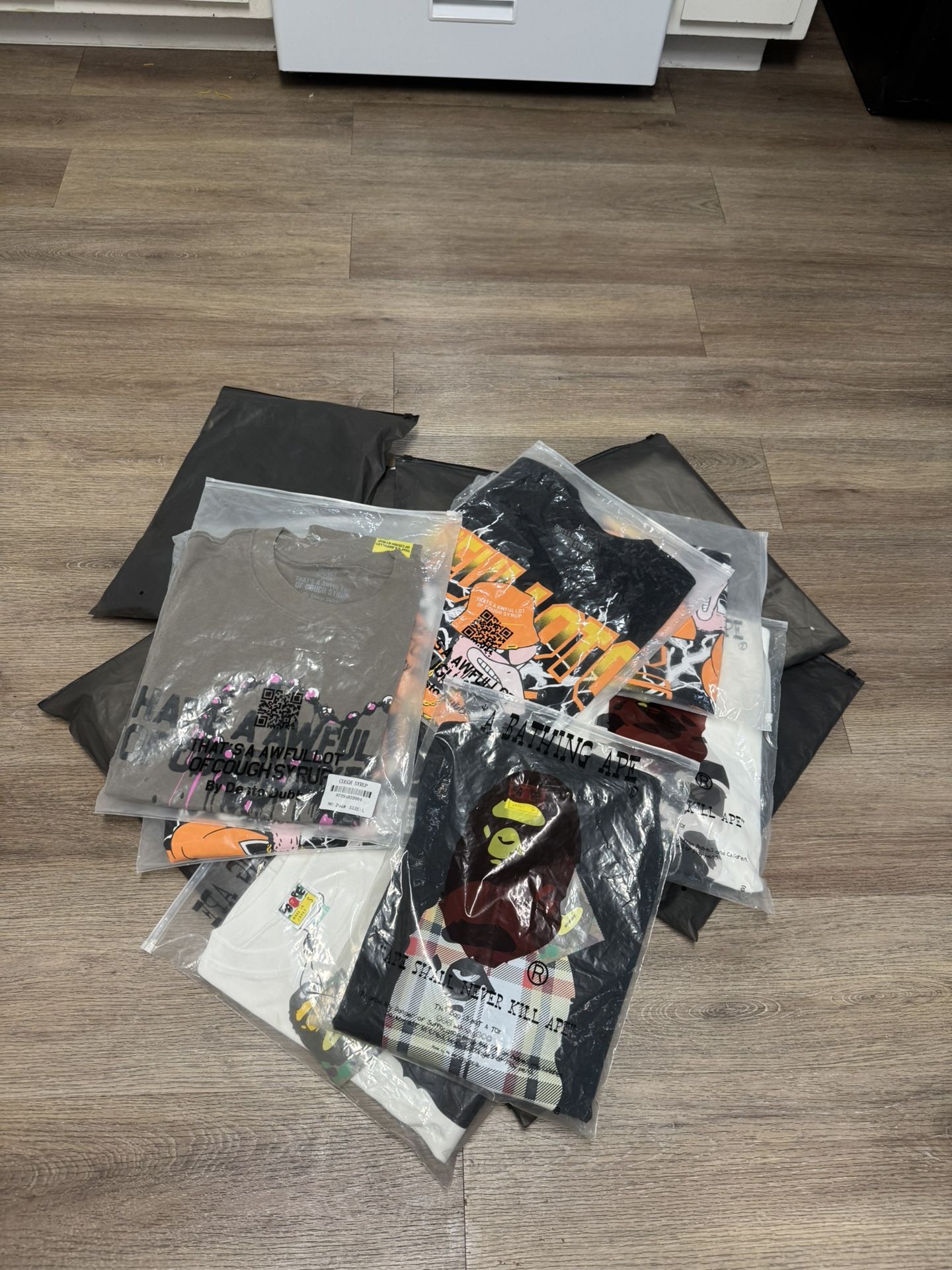 Alocs,essentials,Bape