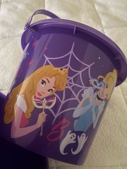 Princess Halloween bucket