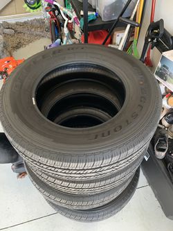 Bridgestone tires like new 255-70R18
