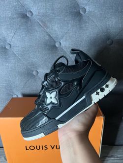 Lv stake black