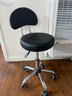 Chair with wheels