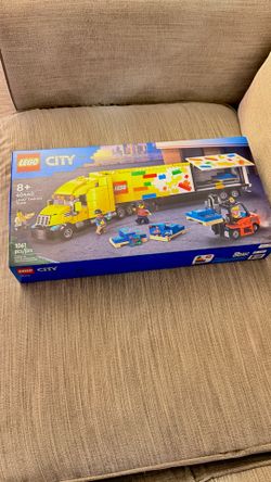 Lego delivery truck 60440