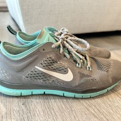 Grey And Teal Nike Tennis Shoes