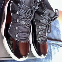 AIRJORDAN 11 RETRO JUBILEE Size 12