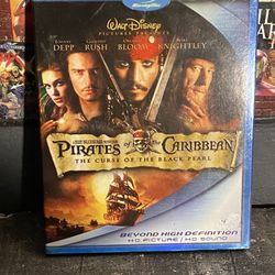 Pirates of the Caribbean: The Curse of the Black Pearl [Blu-ray] DVDs