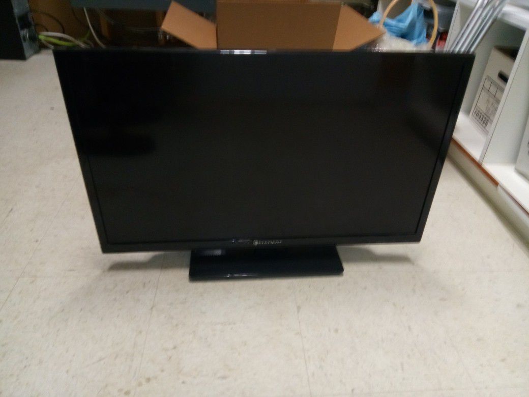 32 inch Element tv