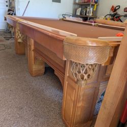 Custom Pool Table ( 8 1/2 Footer) Six Legs