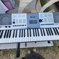 Yamaha Piano 
