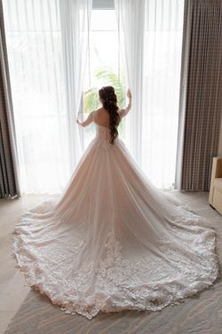 Beautiful Wedding Dress In Brand New Condition
