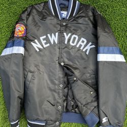 Official New York Yankees Jacket Size Medium Brand Nee 