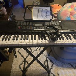 Electronic Keyboard Piano