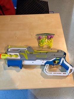 Nerf Hyper Mach-100 Blaster