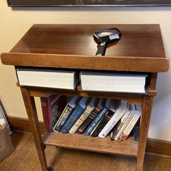 Oxford English Dictionary With Wooden Stand