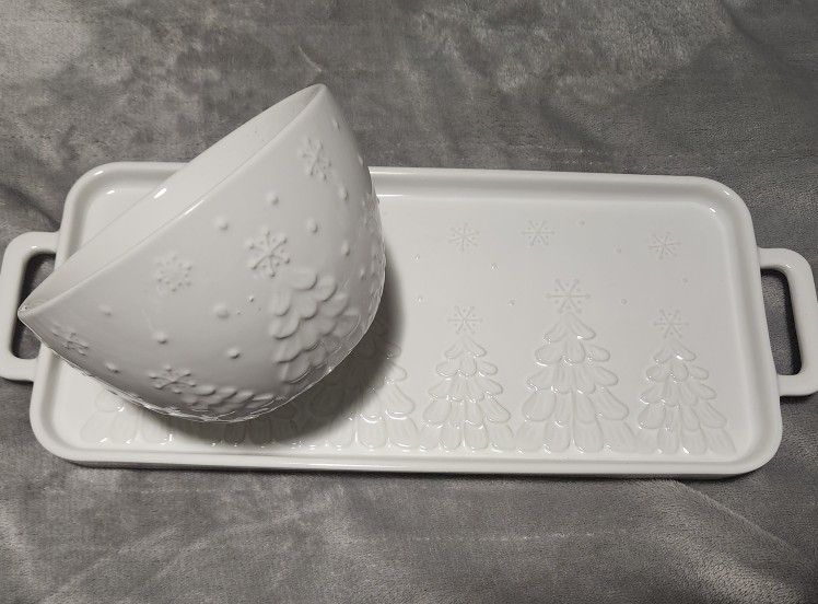 White mug and matching tray