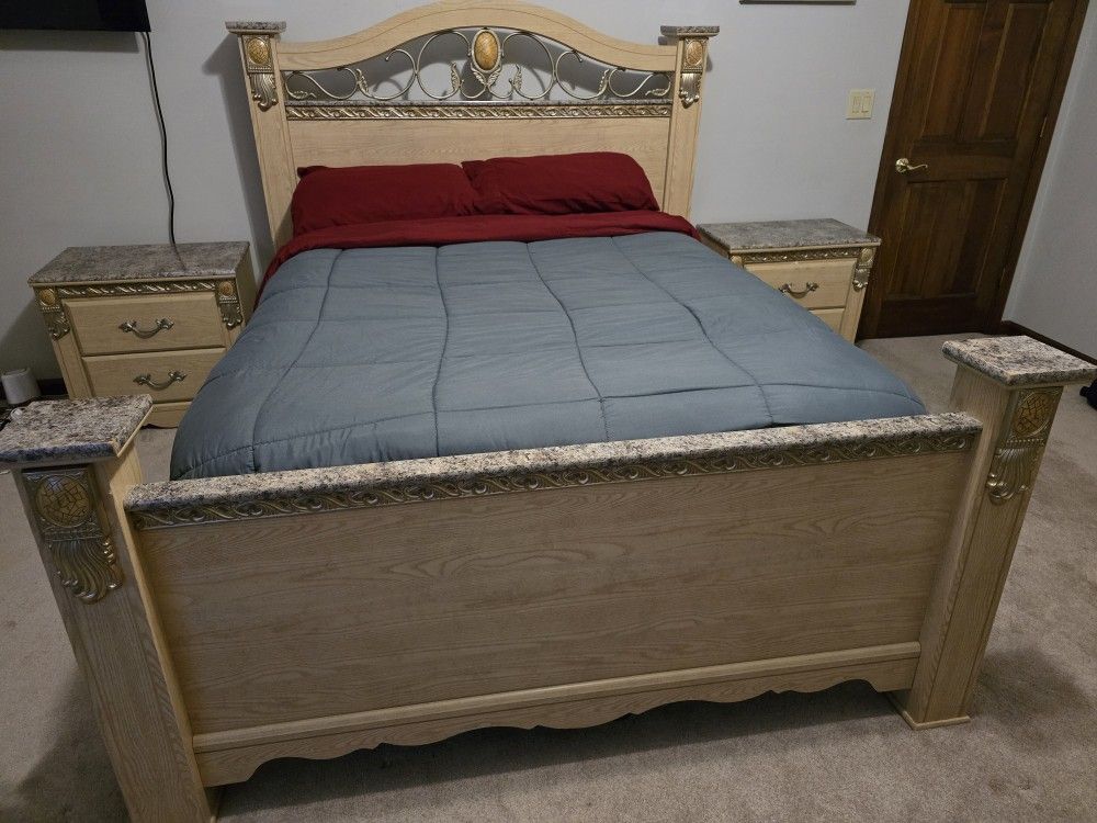 5 Piece Queen Bedroom Set