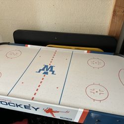 Air Hockey Table 