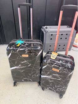 Juicy couture suitcase set