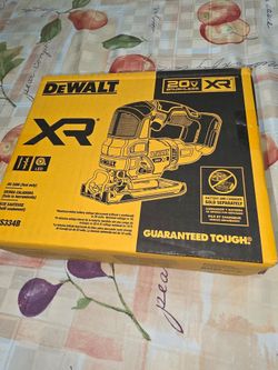 New Dewalt 20v xr jigsaw, tool only