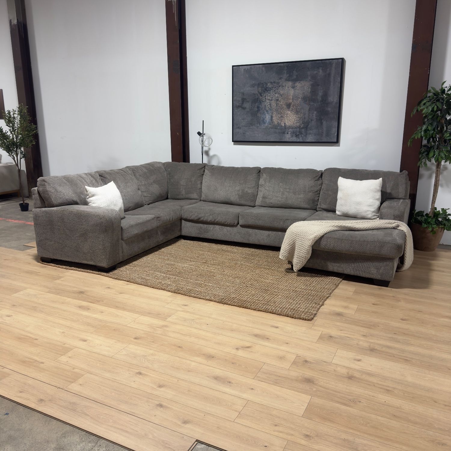 Ashley 3-Piece Sectional Sofa (Delivery Available)