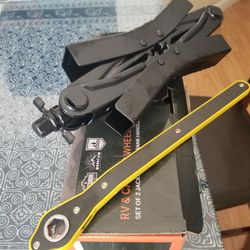 Rv Wheel Stabilizer 