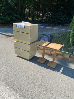 Free 1980s nightstands