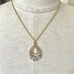 Gold Tone Beaded Teardrop Pendant Necklace 