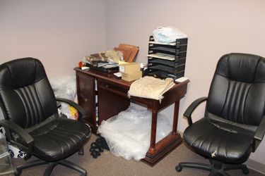 Desk with two Office Chairs