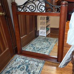 Large Mirror Free
