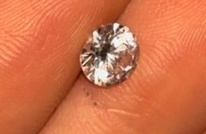 1.00 Carat Diamond. 