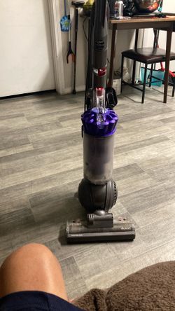 Dyson DC 40 vacuum cleaner