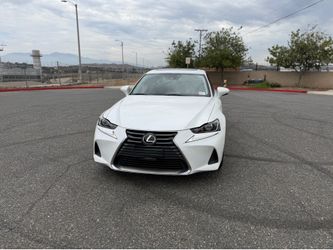 2017 Lexus is 200t