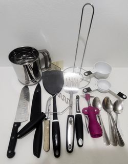 Lot Of kitchen utensils