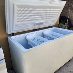 Frigidaire Deep Freezer,  ready Descriptions Please 