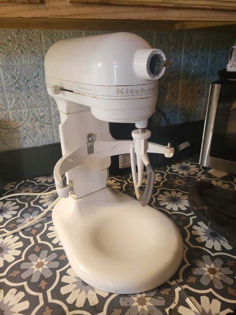 KitchenAid Professional 5 Plus (Missing Bowl)