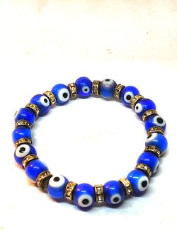 Turkish evil eye bracelet with blue glass