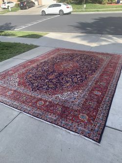 Authentic Hand-Knotted Persian Rug - 10’ x 14’ - Excellent Condition