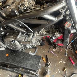 2001&2018 Sv650 Sazuki 