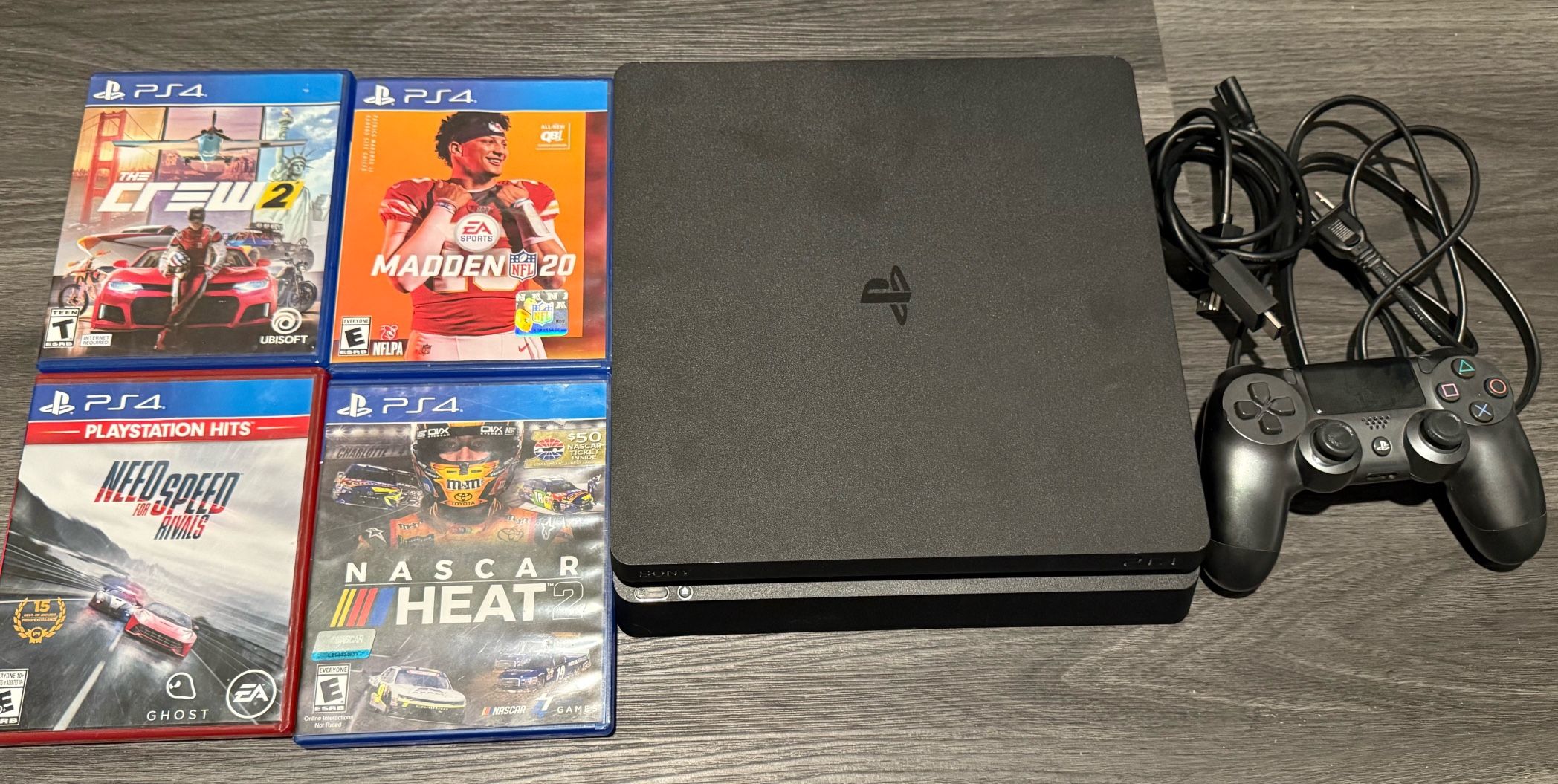 PS4