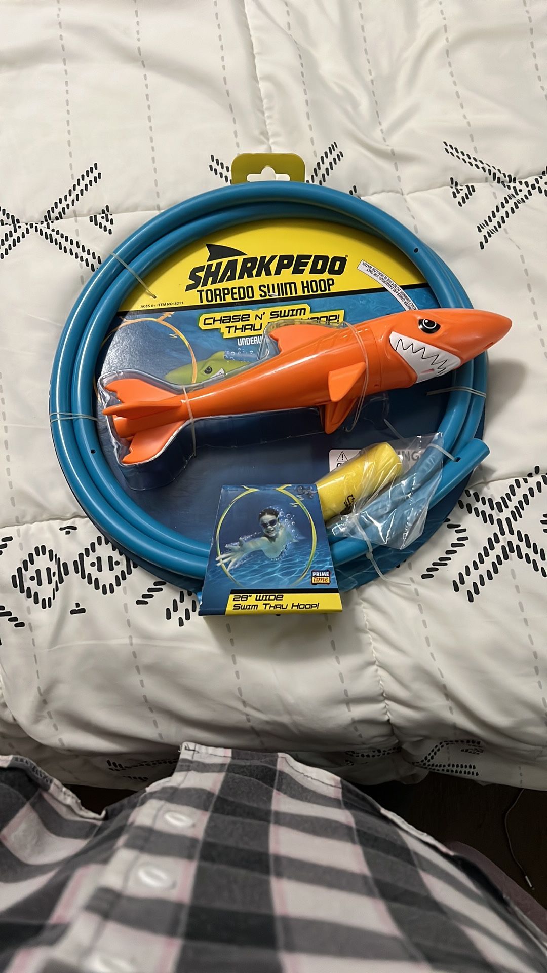 NEW Sharkpedo Torpedo Swim Hoop underwater pool toy