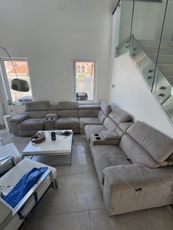 Modern Gray Reclining Sectional Sofa with Cup Holders