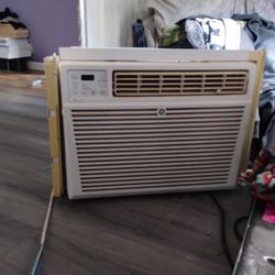 GE Large Air Conditioner Unit