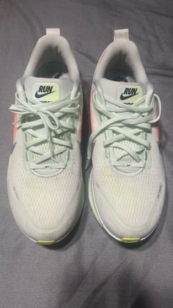 Nike Running Sneakers Nike Vomero 18