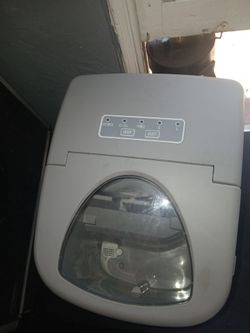 Barely used Frigidaire Ice Maker