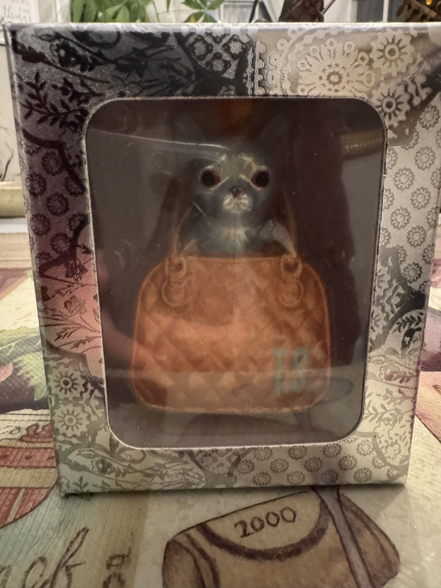 Taylor Swift Toy Chihuahua Barking At Me From A Tiny Purse Ornament