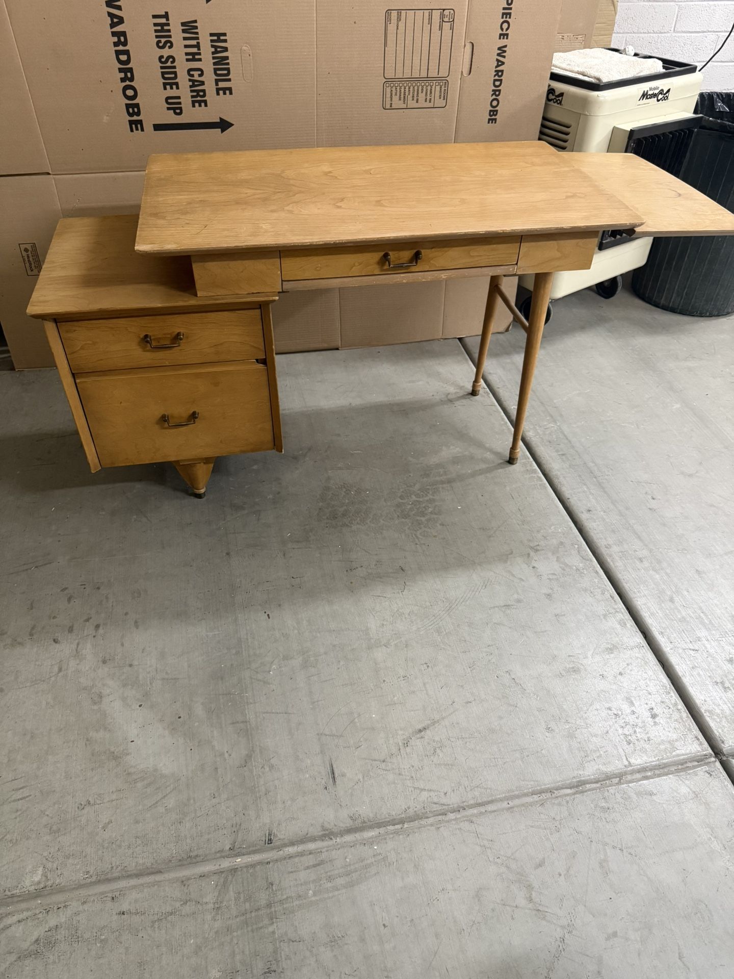 Retro Desk