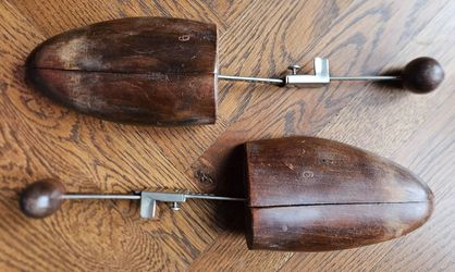 Vintage Wood Shoe Stretchers Mens Size 9