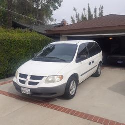 2003 Dodge Caravan