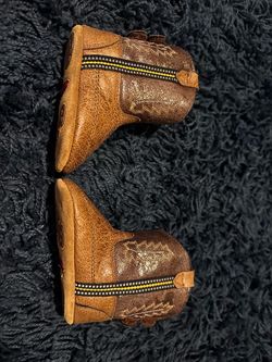 Size 4 soft baby boot new