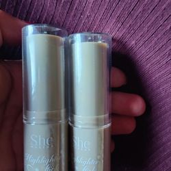 She Highlight Sticks